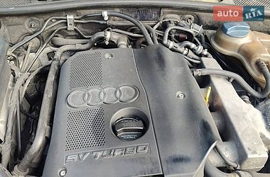 Универсал Audi A6 2001 в Киеве