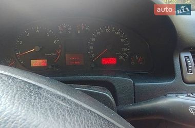 Универсал Audi A6 2001 в Киеве