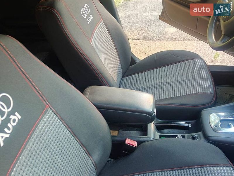 Универсал Audi A6 2001 в Киеве