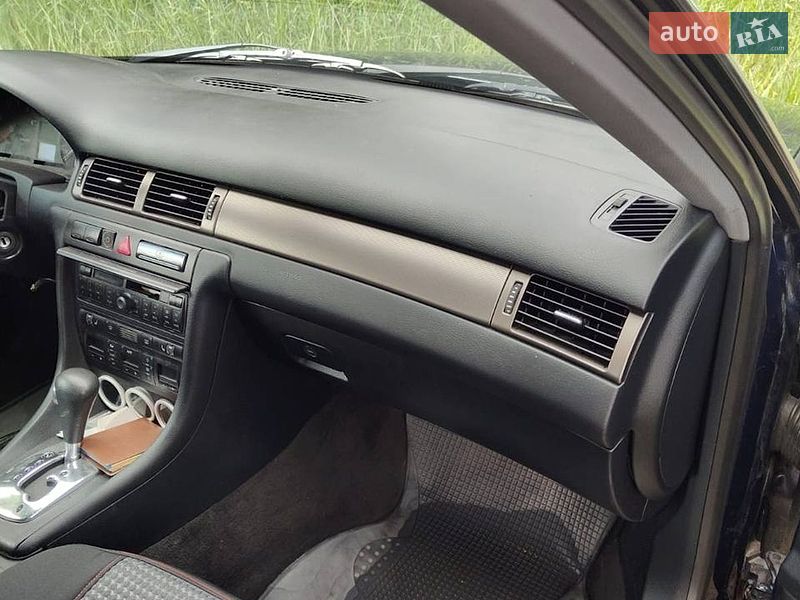 Универсал Audi A6 2001 в Киеве