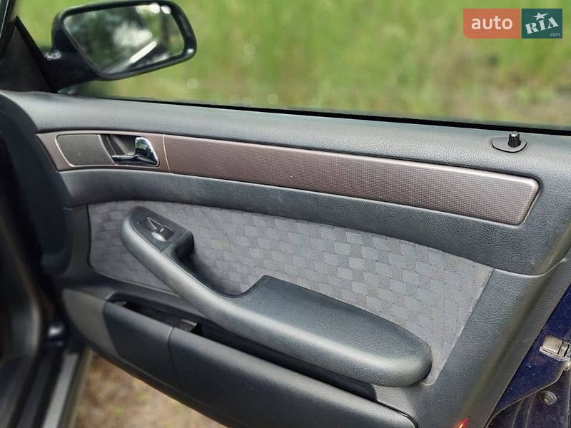Универсал Audi A6 2001 в Киеве
