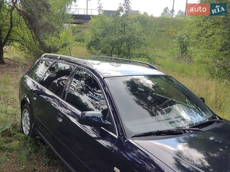 Универсал Audi A6 2001 в Киеве