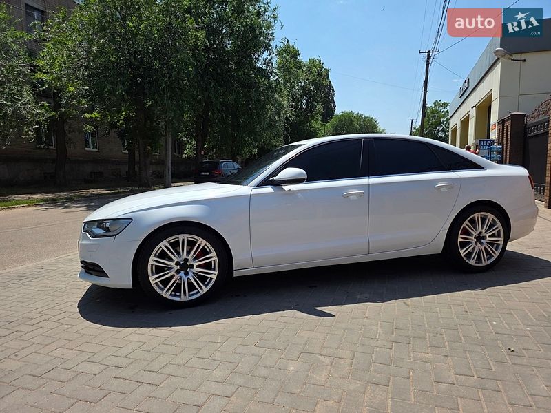 Седан Audi A6 2012 в Кривом Роге
