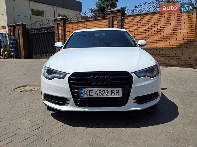 Седан Audi A6 2012 в Кривом Роге