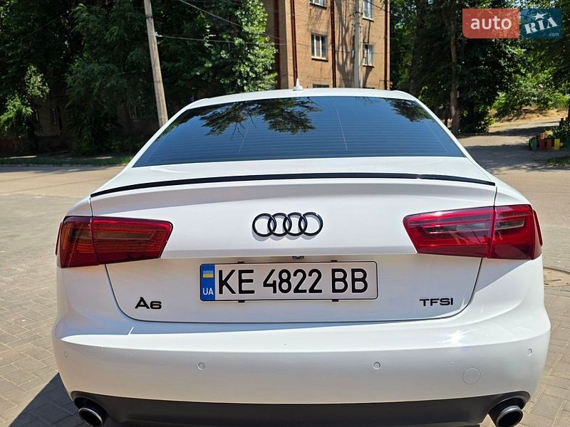 Седан Audi A6 2012 в Кривом Роге