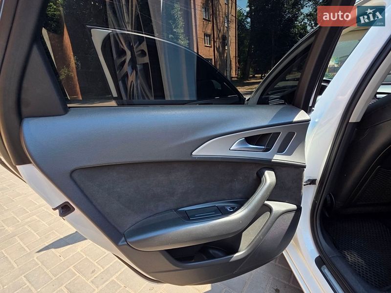 Седан Audi A6 2012 в Кривом Роге