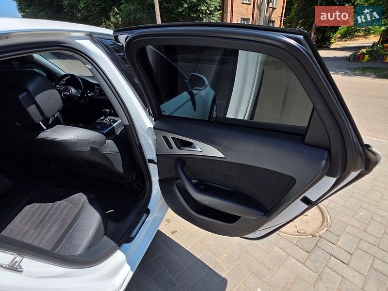 Седан Audi A6 2012 в Кривом Роге