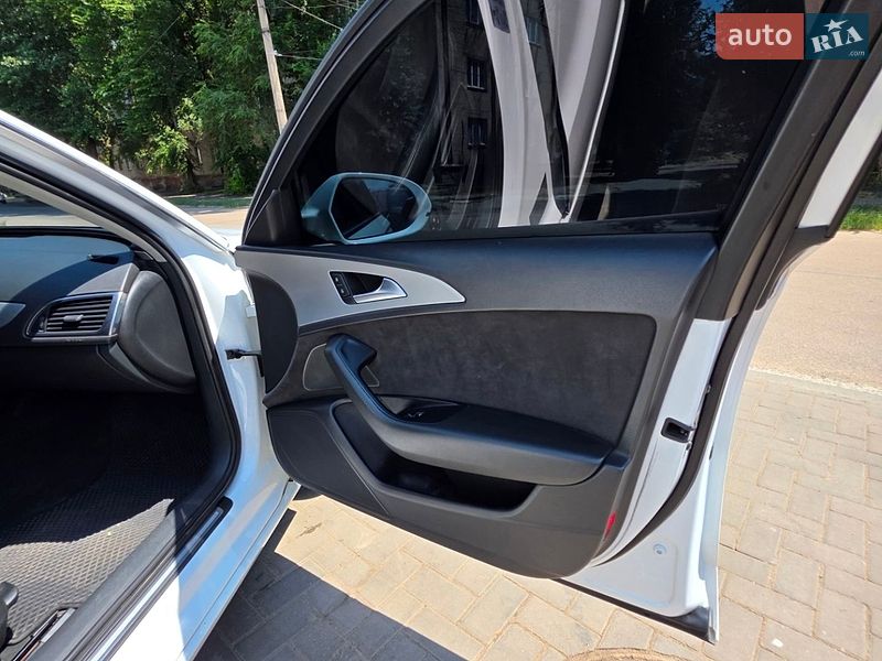 Седан Audi A6 2012 в Кривом Роге