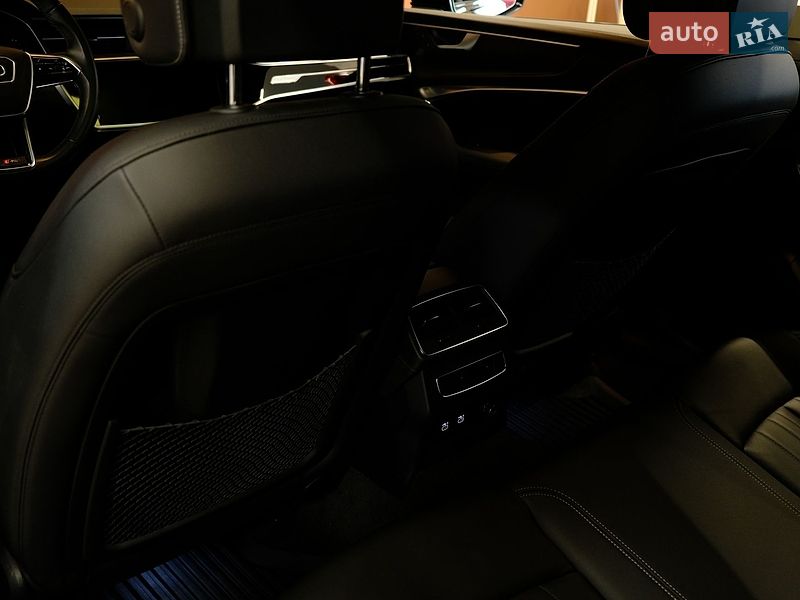 Седан Audi A6 2021 в Одессе