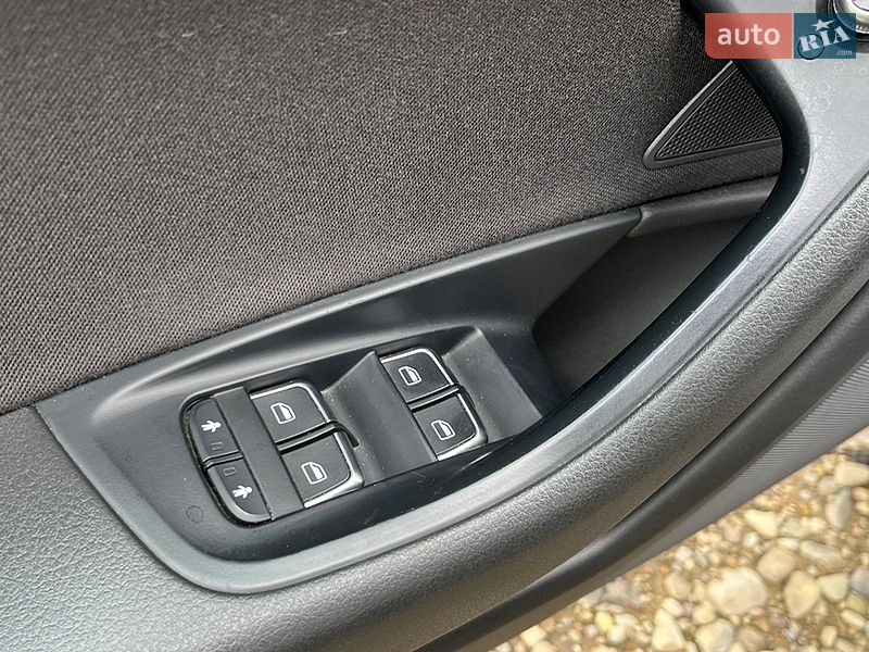 Седан Audi A6 2014 в Стрые