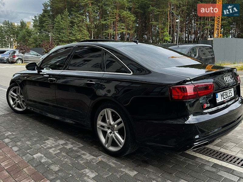 Седан Audi A6 2015 в Новояворовске