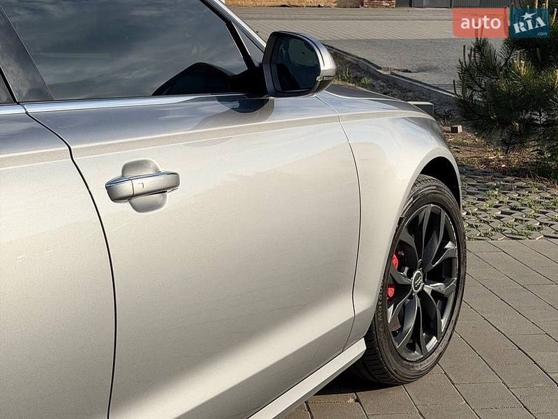 Седан Audi A6 2015 в Хмельницькому