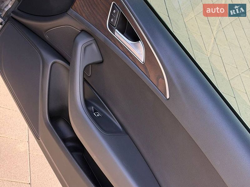 Седан Audi A6 2015 в Хмельницькому