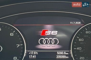 Седан Audi A6 2015 в Новояворовске