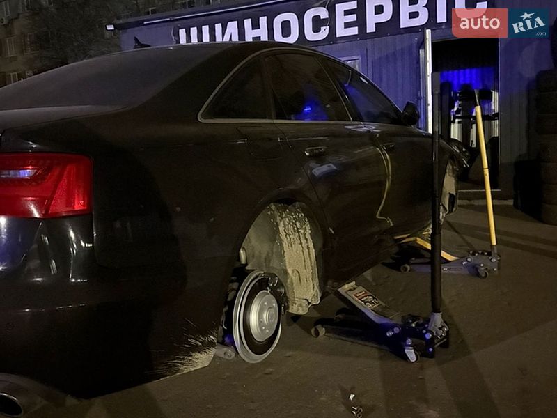 Седан Audi A6 2012 в Виннице