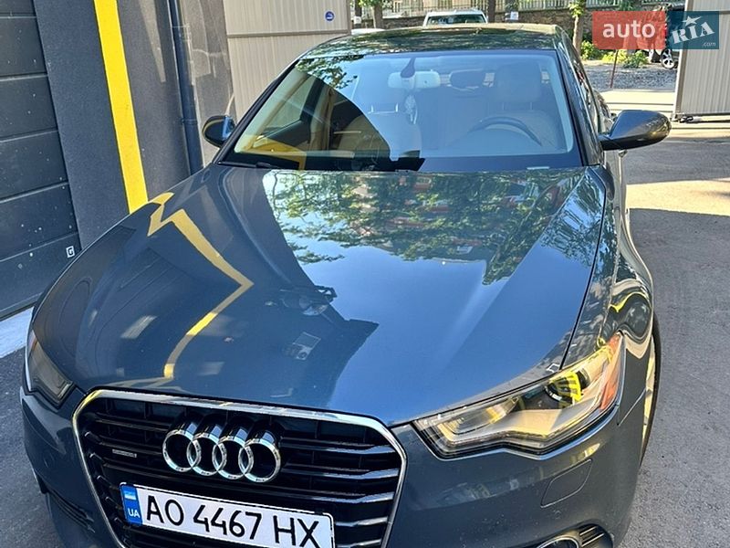 Седан Audi A6 2012 в Киеве