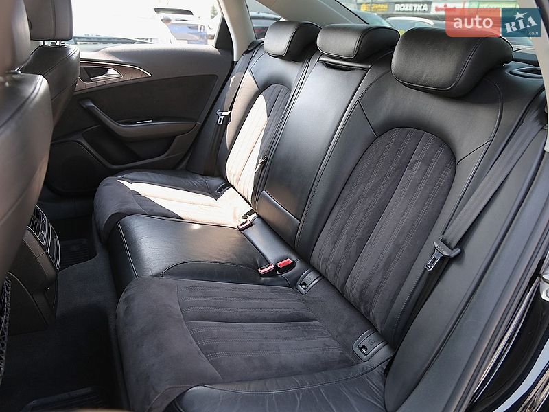 Седан Audi A6 2015 в Киеве