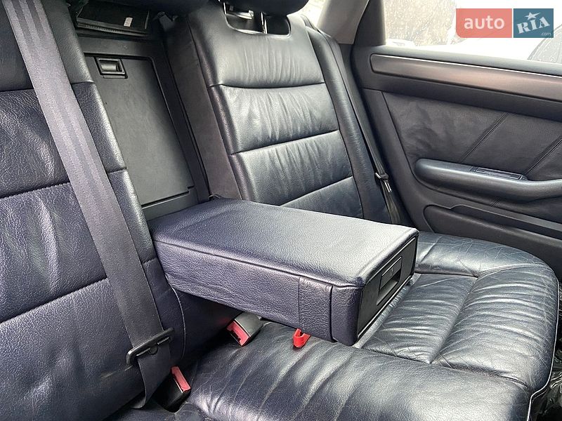 Универсал Audi A6 2002 в Николаеве