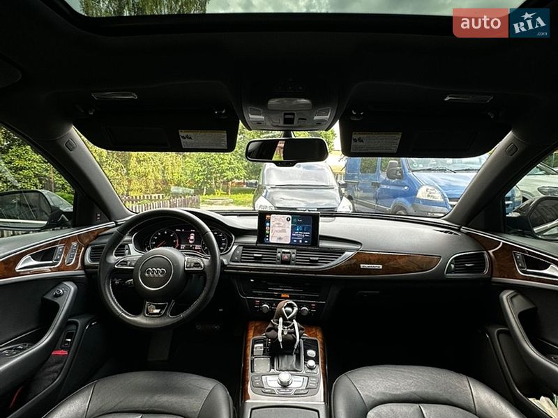 Седан Audi A6 2015 в Новояворовске
