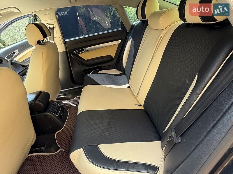 Седан Audi A6 2006 в Виноградові