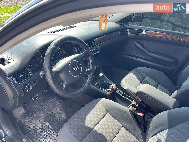 Седан Audi A6 2003 в Виннице