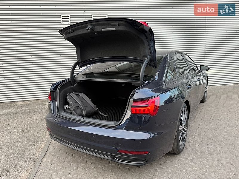 Седан Audi A6 2021 в Ровно