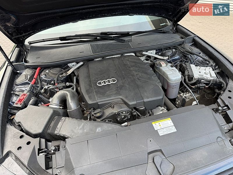 Седан Audi A6 2021 в Ровно