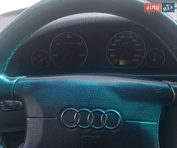 Универсал Audi A6 1996 в Казатине