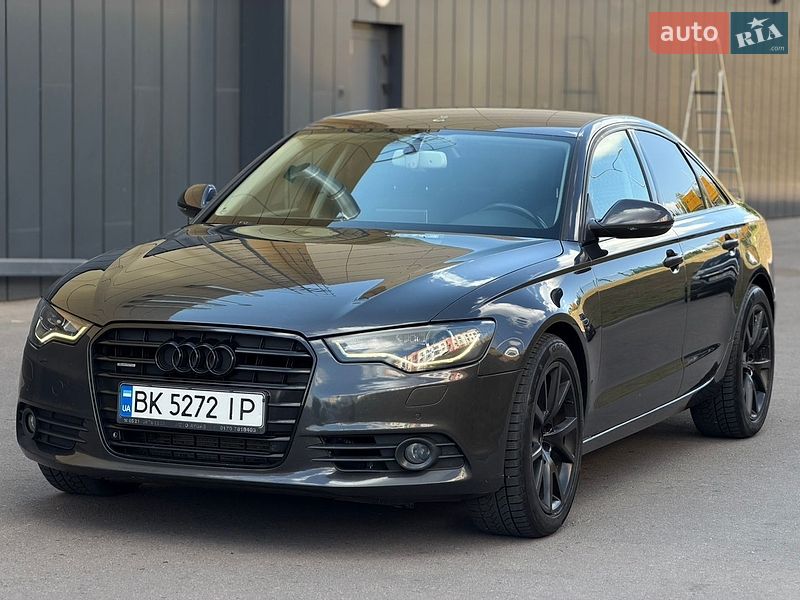 Седан Audi A6 2011 в Ровно