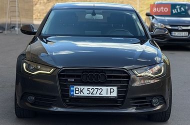 Седан Audi A6 2011 в Ровно