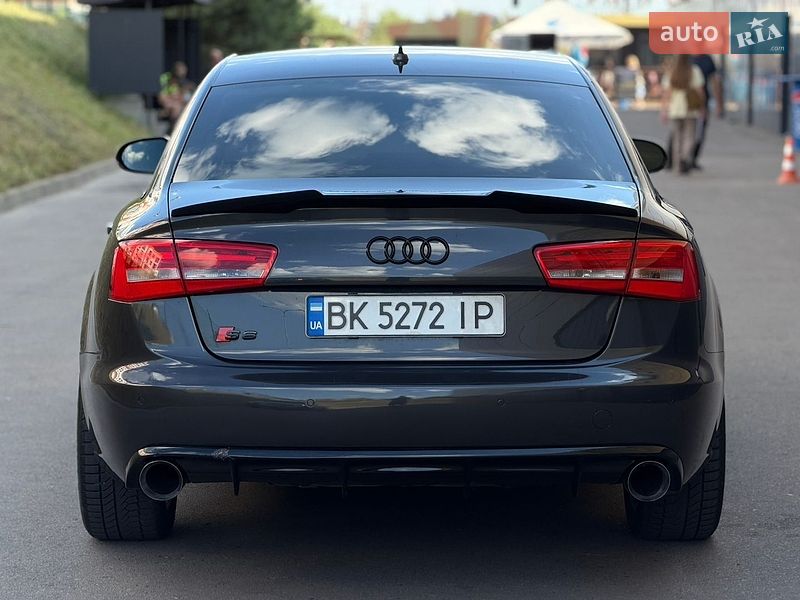 Седан Audi A6 2011 в Ровно
