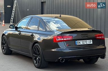 Седан Audi A6 2011 в Ровно