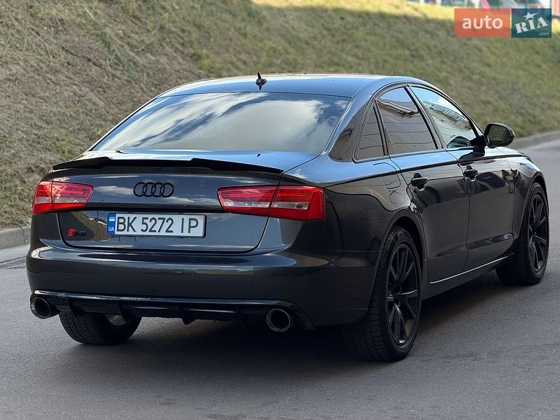 Седан Audi A6 2011 в Ровно