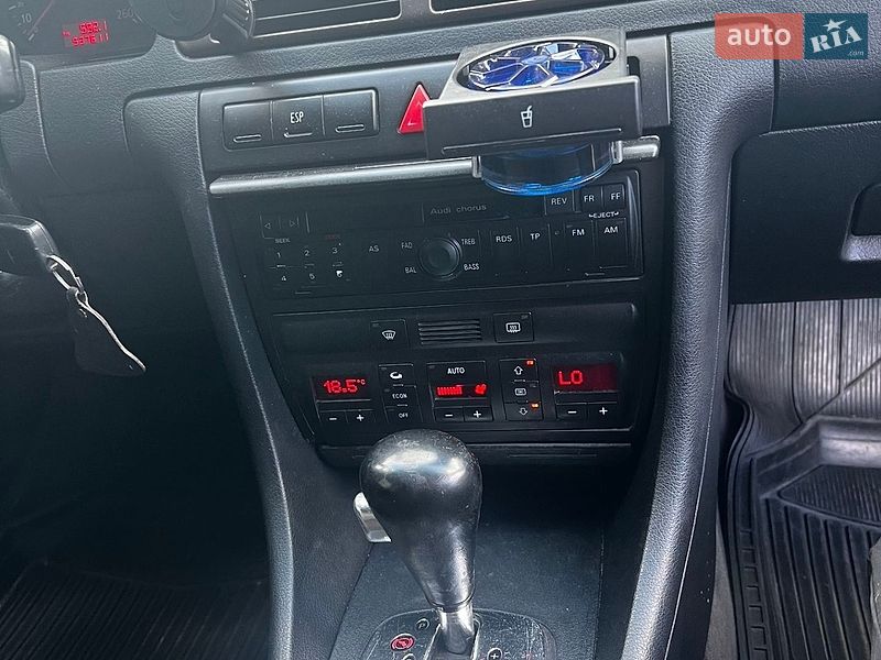 Универсал Audi A6 2001 в Луцке