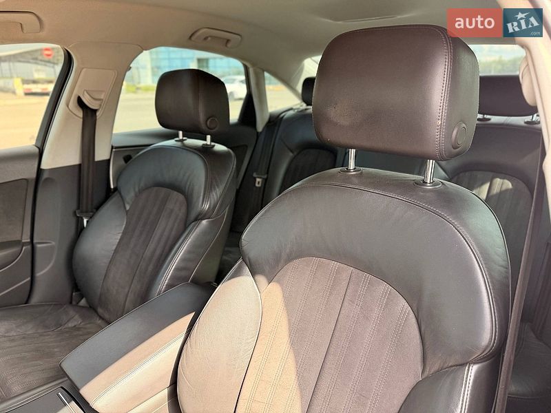 Седан Audi A6 2011 в Кривому Розі