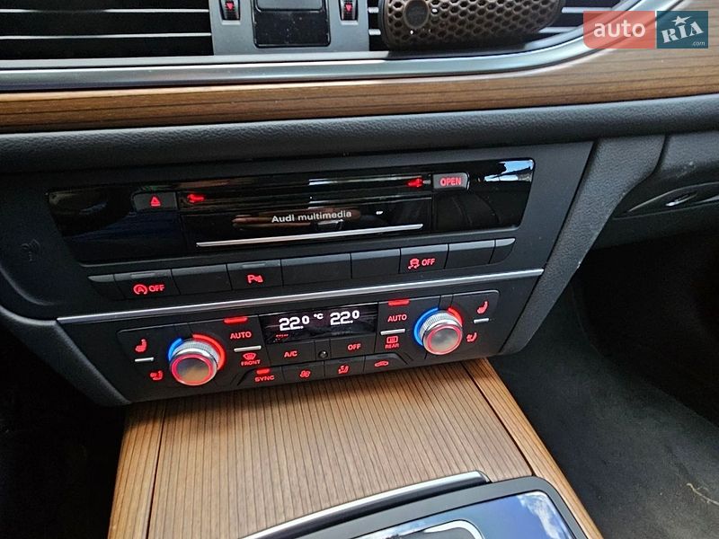 Седан Audi A6 2016 в Киеве