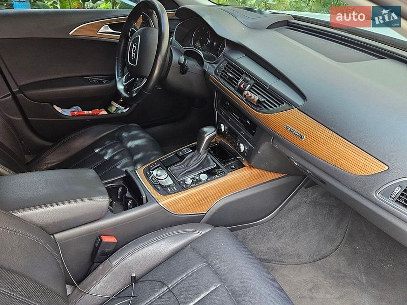 Седан Audi A6 2016 в Киеве