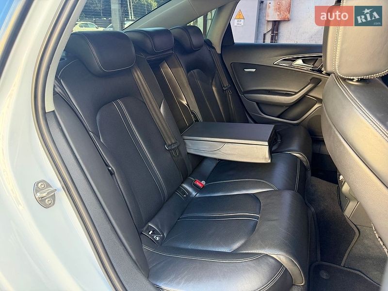 Седан Audi A6 2013 в Харькове