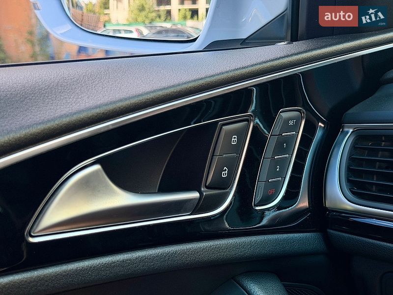 Седан Audi A6 2013 в Харькове