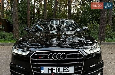 Седан Audi A6 2015 в Новояворовске