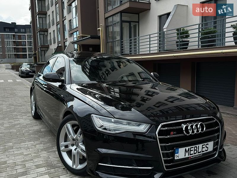 Седан Audi A6 2015 в Новояворовске