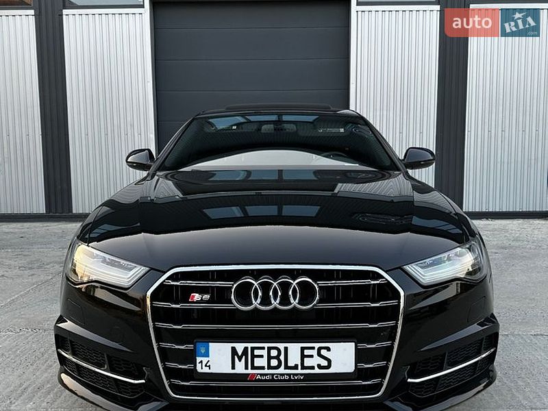 Седан Audi A6 2015 в Новояворовске