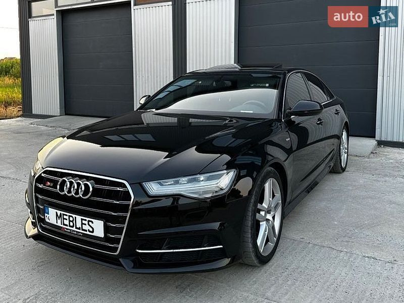 Седан Audi A6 2015 в Новояворовске