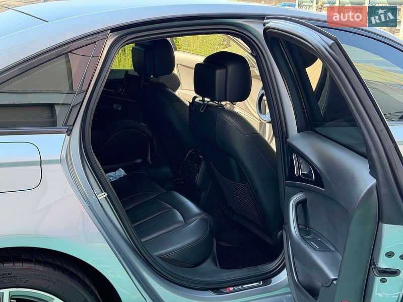 Седан Audi A6 2018 в Киеве