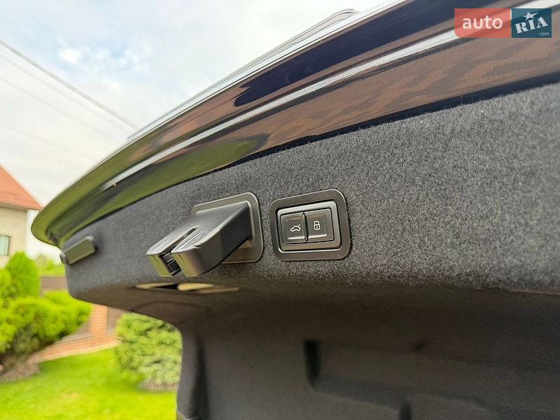 Седан Audi A6 2017 в Барышевке