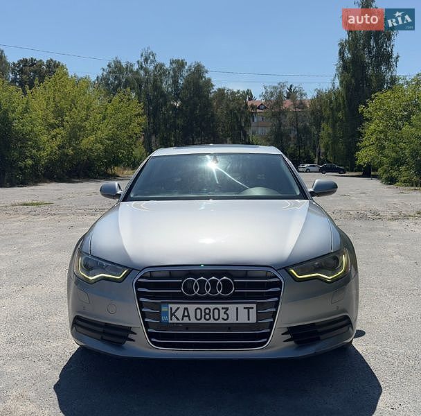 Седан Audi A6 2012 в Звягеле