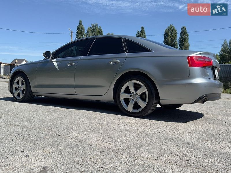 Седан Audi A6 2012 в Звягеле