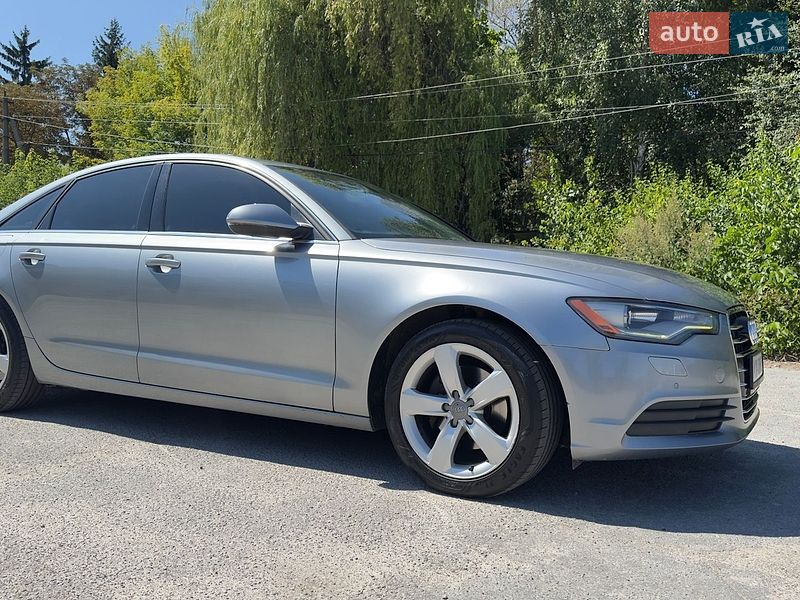 Седан Audi A6 2012 в Звягеле
