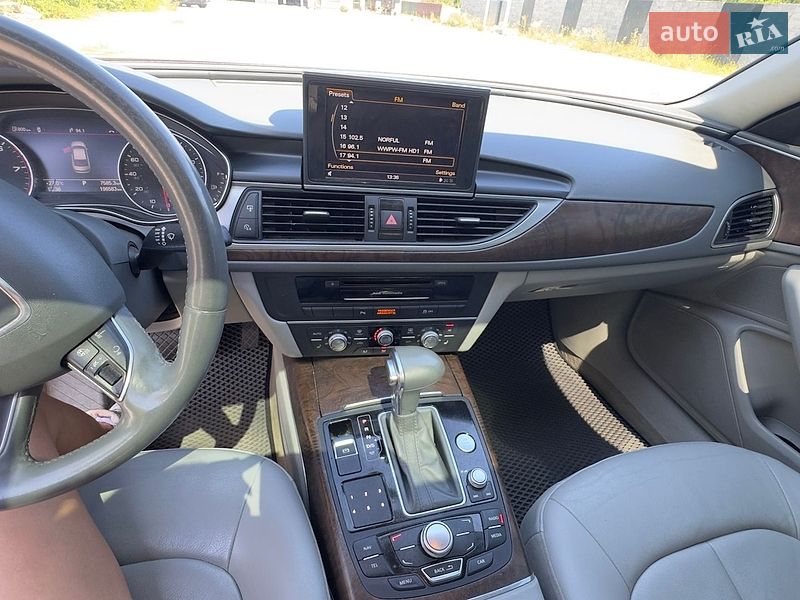 Седан Audi A6 2012 в Звягеле