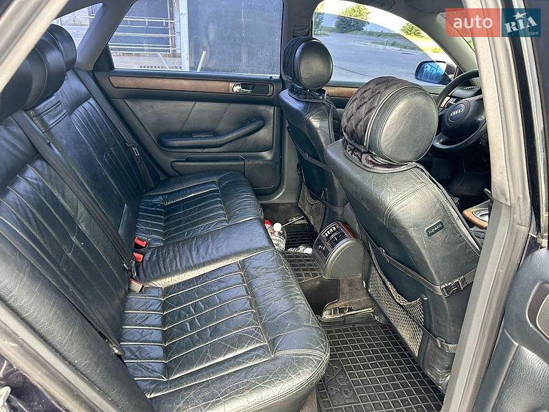 Седан Audi A6 1999 в Херсоне